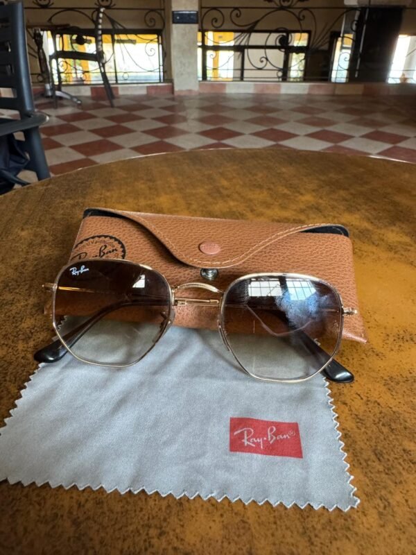 8071a49a-c703-4cfe-bc15-1e6bacaaed5f e5c0f5a4-5372-42b2-95cf-363ef2f641f9